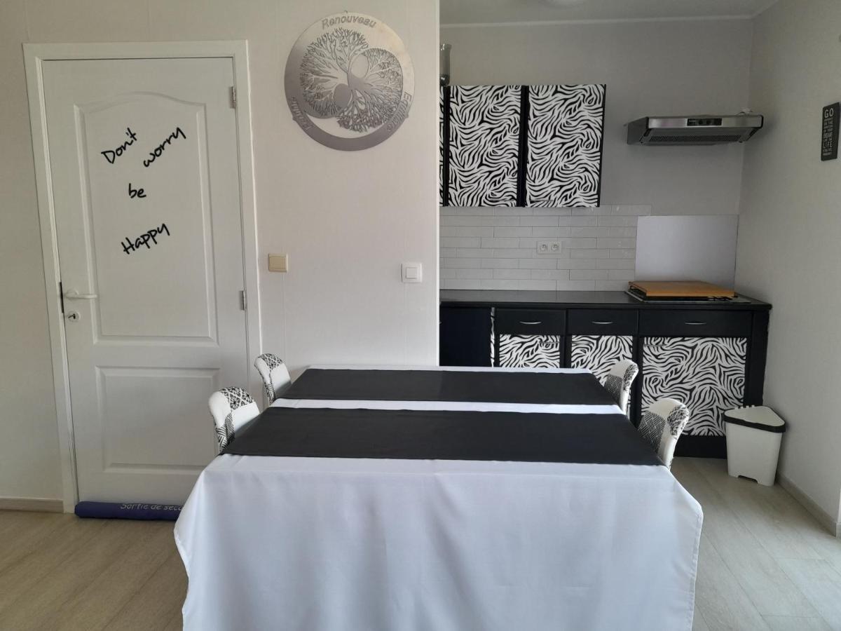 Plumes Et Zen Appartement Seraing Buitenkant foto